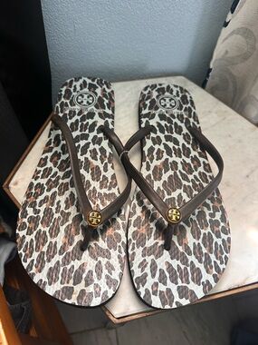 Tory Burch Brown Strappy Flip Flops with Leopard Footbed